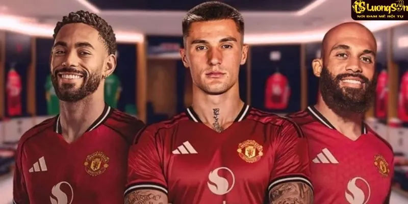 Manchester United bạo chi hè 2025