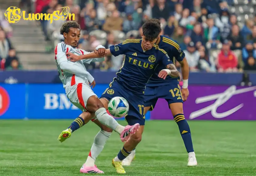 Vancouver phần nào được đánh giá cao hơn so với Dallas